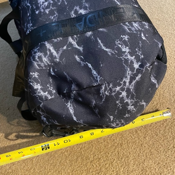 Kendall & Kylie Duffle Bag in Faux Stone Pattern - Picture 8 of 10